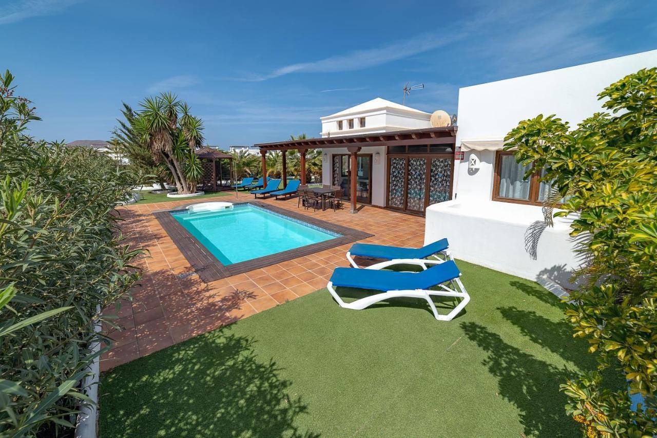 Villa Alegria Плайя-Бланка Екстер'єр фото